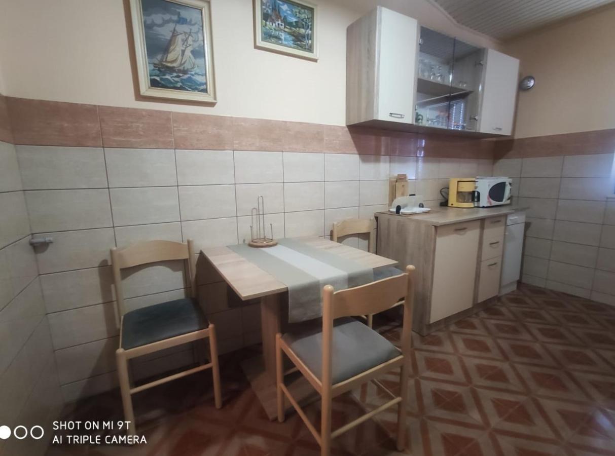 Apartmani Svajka バスカ エクステリア 写真