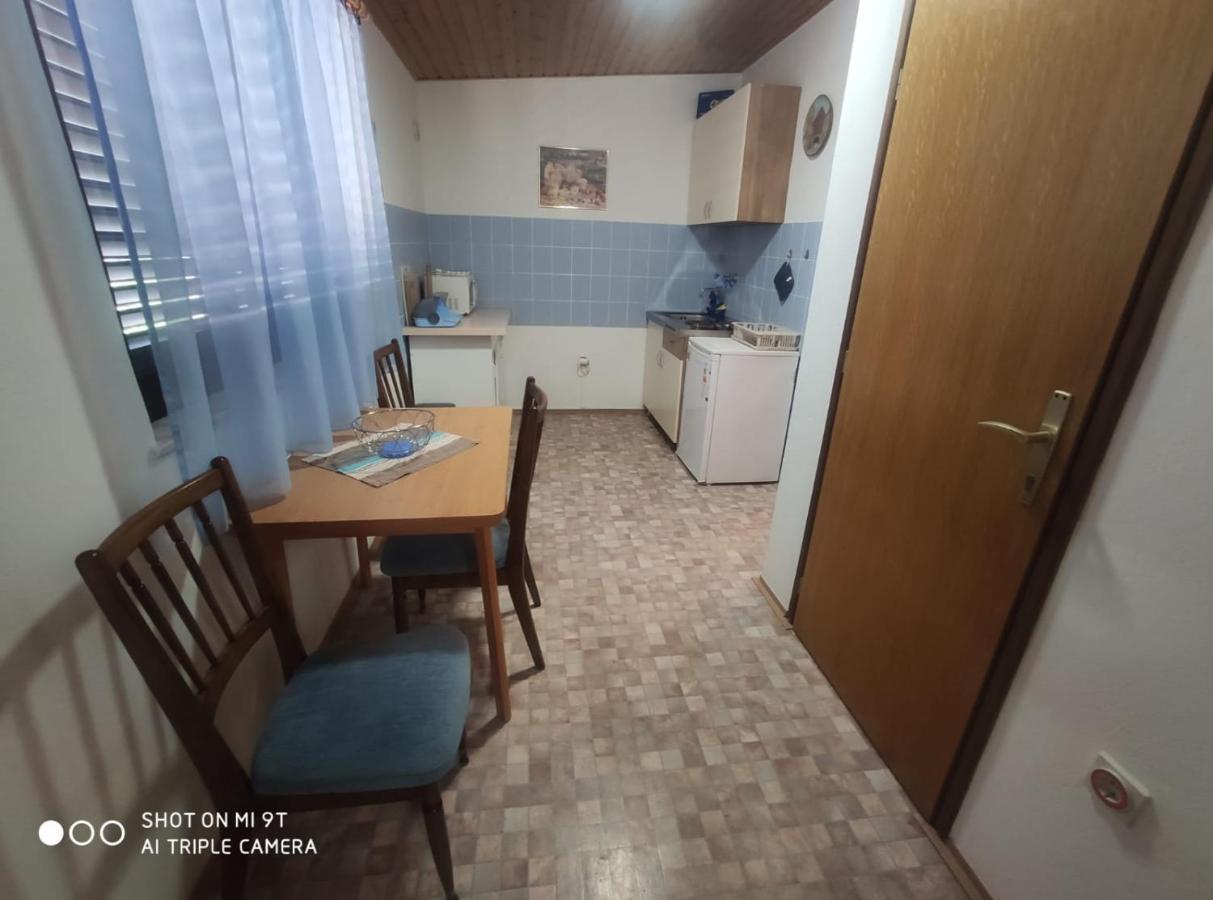 Apartmani Svajka バスカ エクステリア 写真